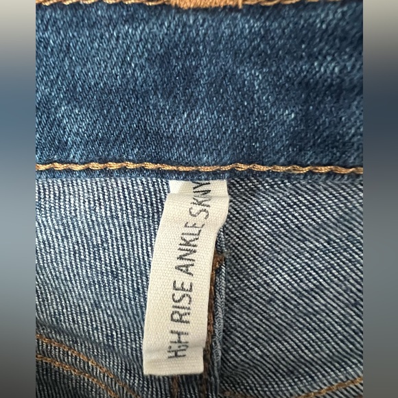 rag & bone High Rise Ankle Skinny Jeans - Picture 7 of 11